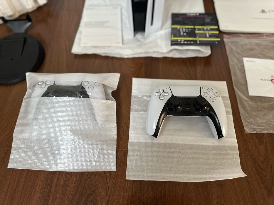 Продам новый playstation 5 box edition Itb