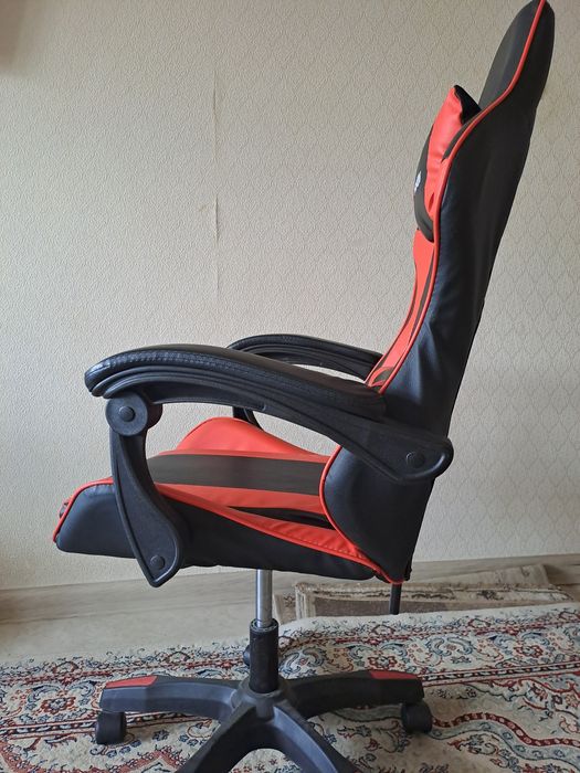 Игровое кресло новый