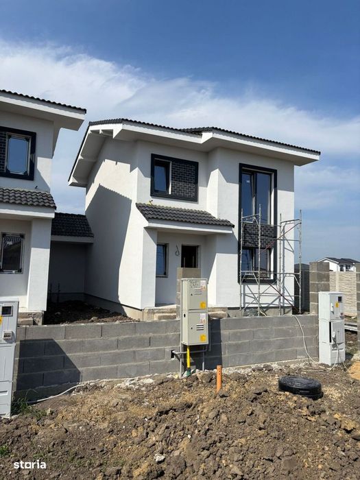 Duplex premium de vanzare, in Mosnita Veche