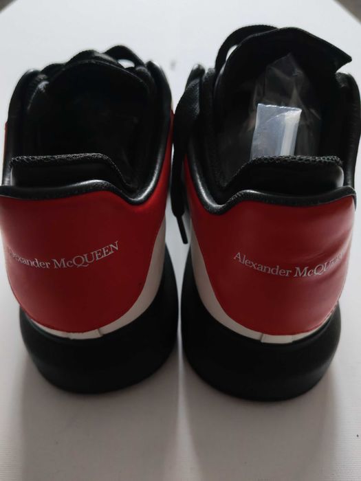 adidasi Alexander McQueen