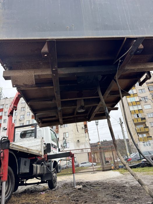 Самосвална уредба за iveco