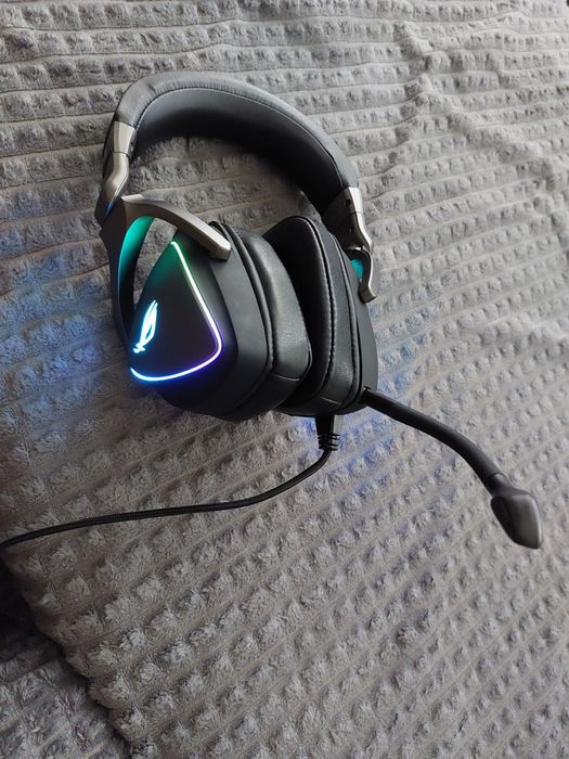 Слушалки Asus Delta Rog