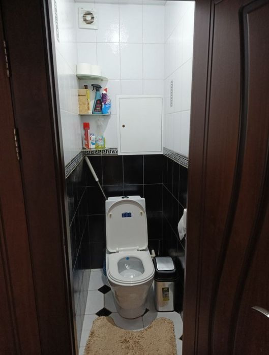 Продается 2/4/5 квартира ТТЗ Ахмад Югнаки