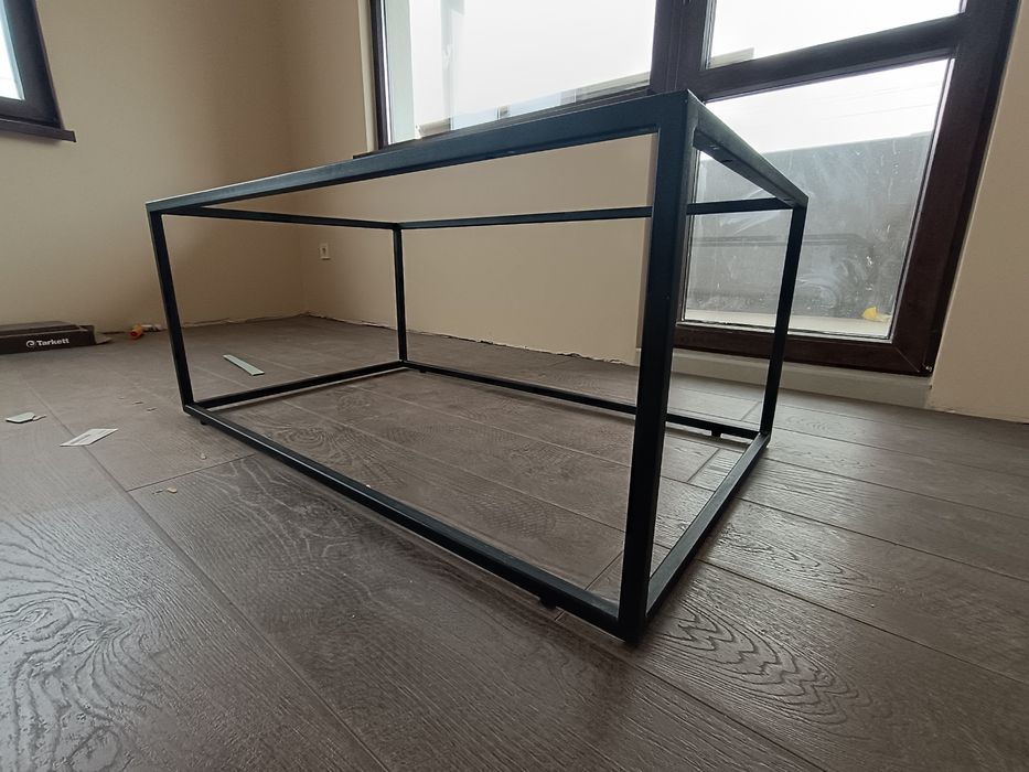 Основи за трапезна и Холна маса