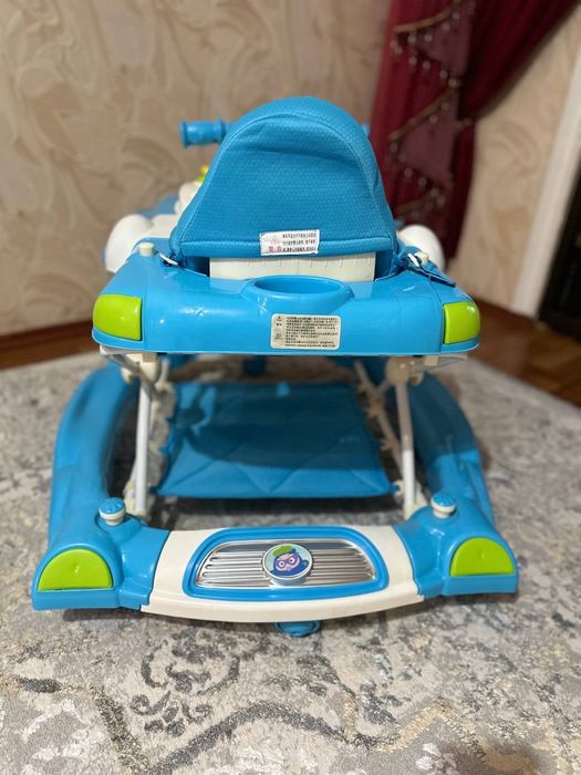 Срочно продаётся новый детский ходунки