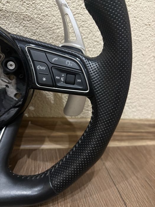 Волан за Audi a4,a5,b8