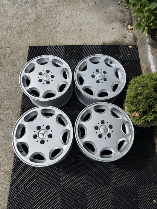 Jante Retro Mercedes R16, 8J  in stare buna. W124, W126 W140 R129 si multe altele. Livrare cu verificare