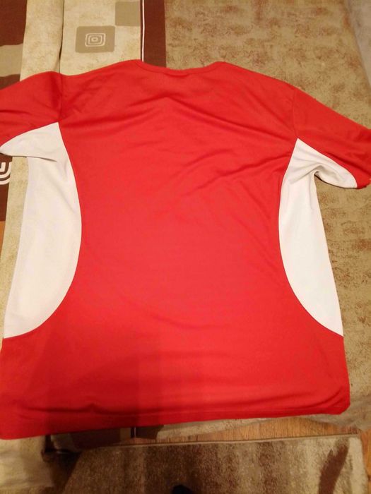 Лот маркови тениски -  трите за 20 лв.  общо !