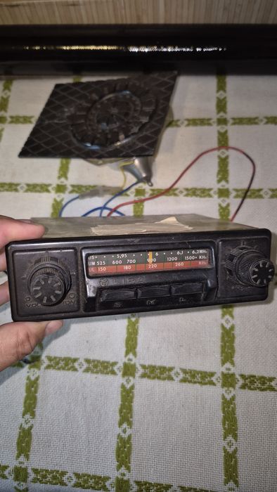 Radiocasetofon vechi perioada comunista Lira