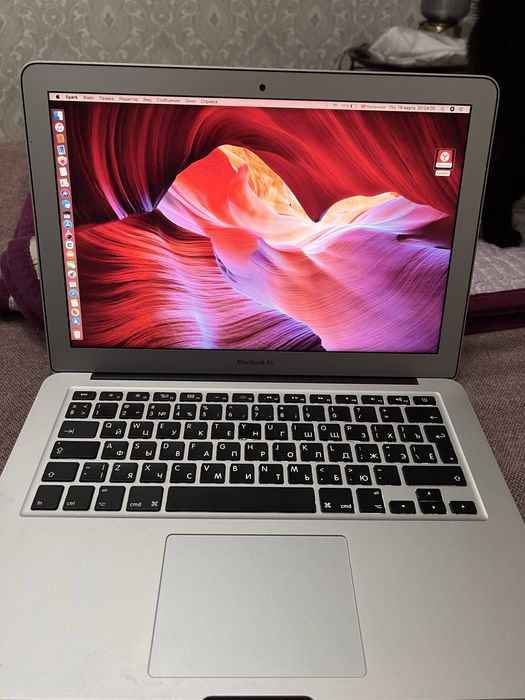 Продам macbook air 13 inch