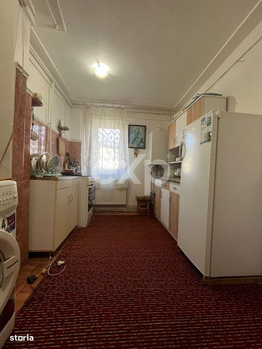 Vanzare 2 camere central etaj 3 mobilat+utilat Gaesti