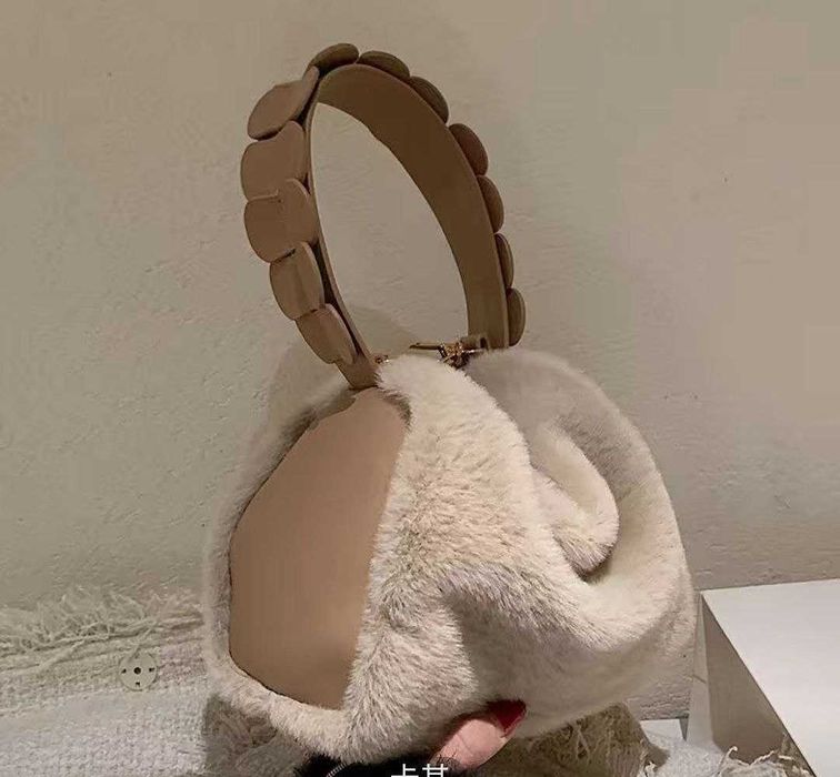 Сумка меховая, женская. Новая!