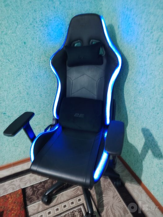 } Игровое кресло 2E GAMING OGAMA ll RGB Black