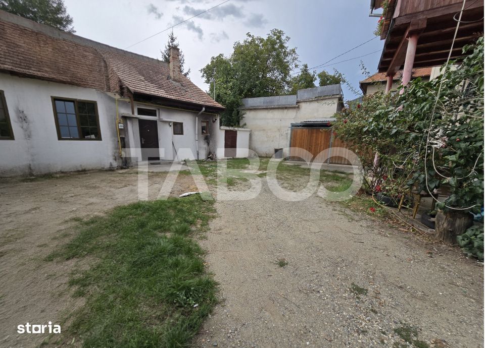 Apartament decomandat 4 camere 130mpu pivnita acces auto Orasul de Jos — fotografia 1