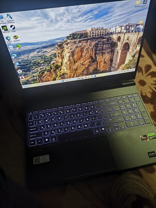 Hp victus 15 R7-7445