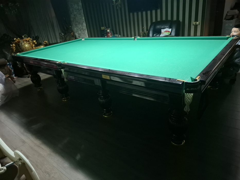 Bilyard stol sotiladi grafit
