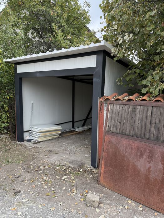 Сглобяеми халета, къщи, навеси и гаражи