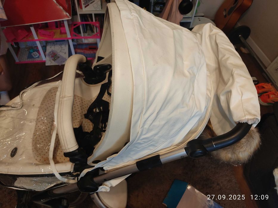 Бебешка количка Mima Xari