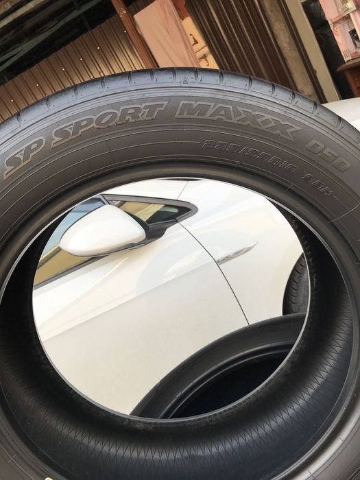 Dunlop 225/55R18 SP Sport Maxx