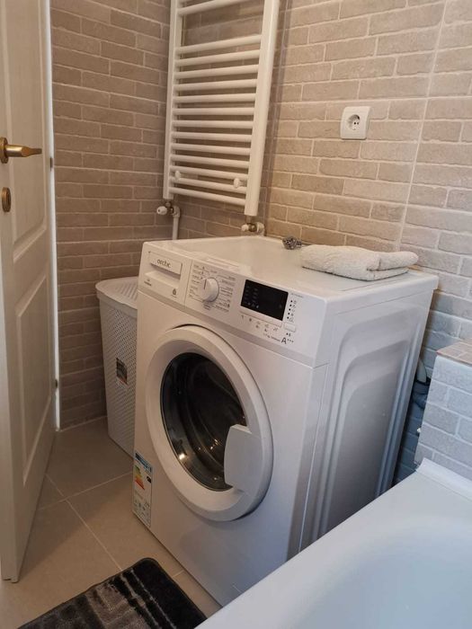 Apartament de inchiriat 2 camere METROU Eroii Revolutiei
