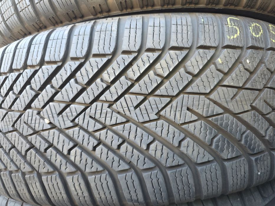 4бр Зимни гуми 215 45 20 - Pirelli