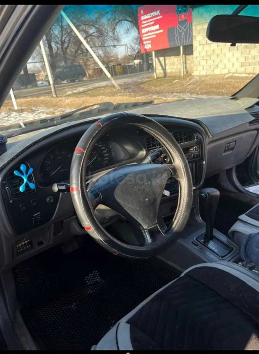 Продам машину Тойота Камри 10