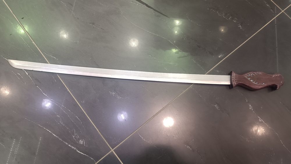 Кинджал ръчна изработка