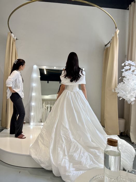 Свадебное платье