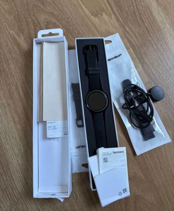 Ceas Samsung Galaxy Watch 6
[6/13, 8:34 PM] Andra: C