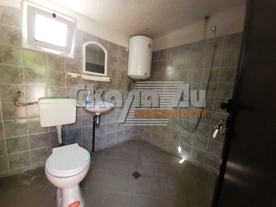 Продава се Къща в София, Люлин 10 - 200 кв.м за 1250 €/кв.м - Снимка #13