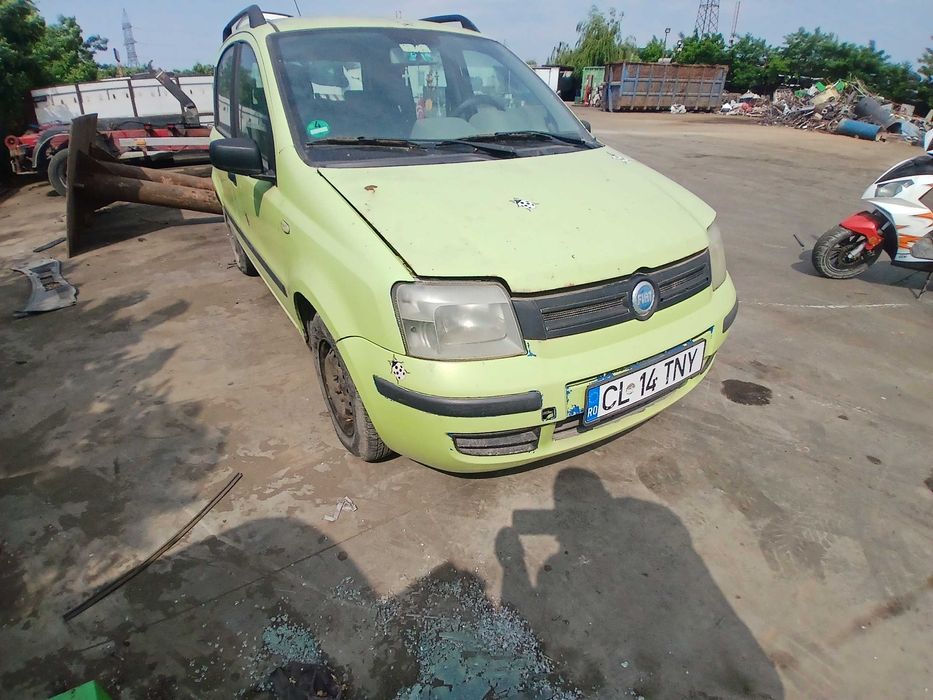 Dezmembrez fiat panda