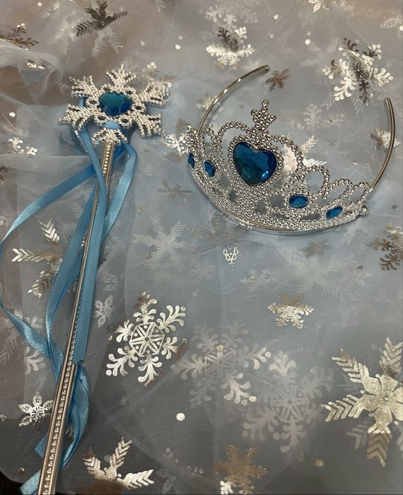 Продам детские платья