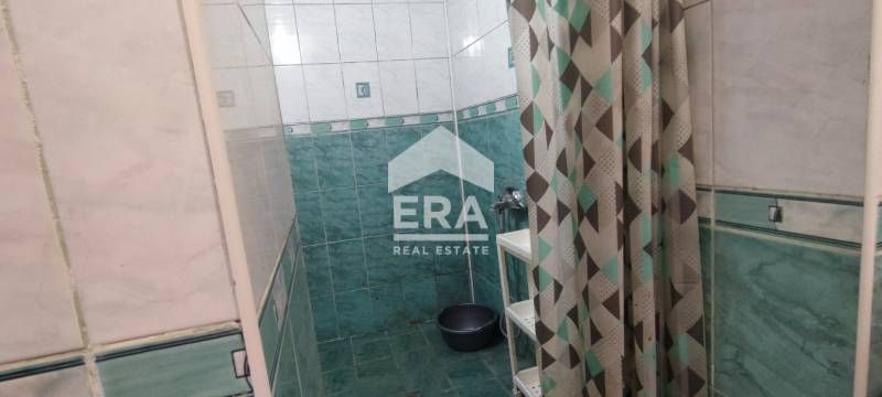 Продава се Къща в Хасково, Училищни - 215 кв.м за 871 €/кв.м - Снимка #10