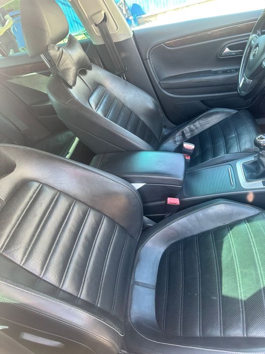 Vand passat cc 2.0 2010
