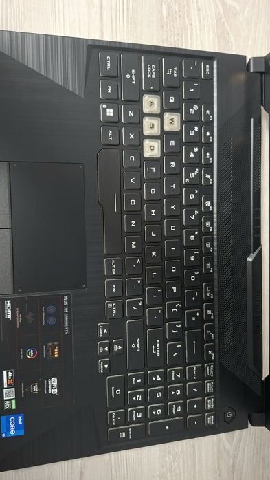 Laptop Gaming ASUS F15+Cooler HAMA