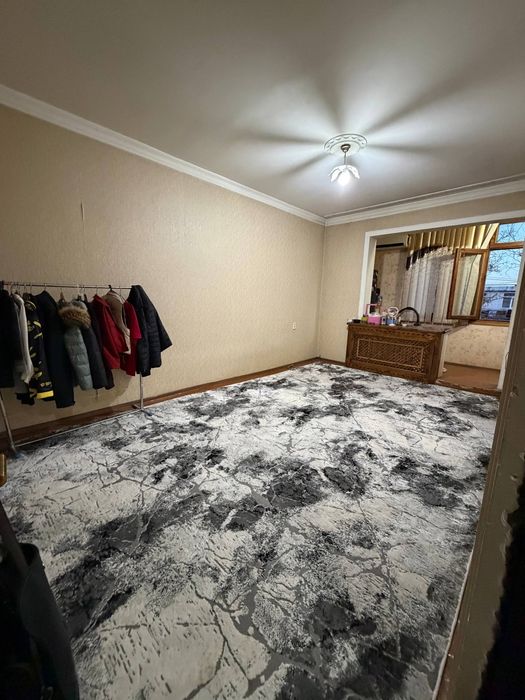 Своя продаётся квартира Юнусабад 11кв. Мега планет