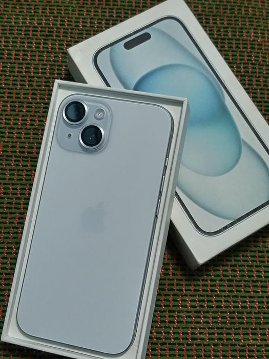 Iphone 15 128 yomkis 88 %  kqrobka dakment kamplekt