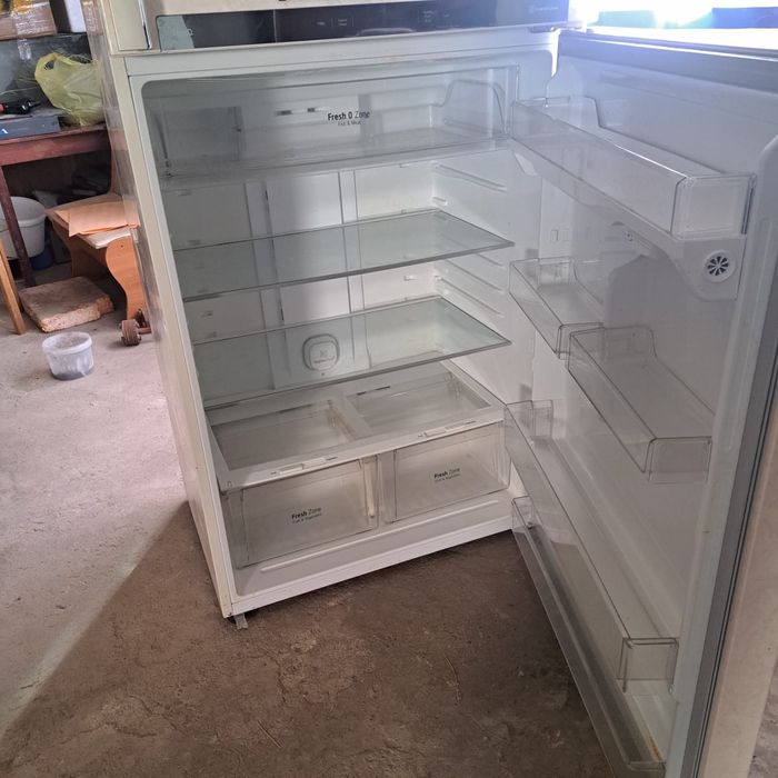 Холодильник холодильник