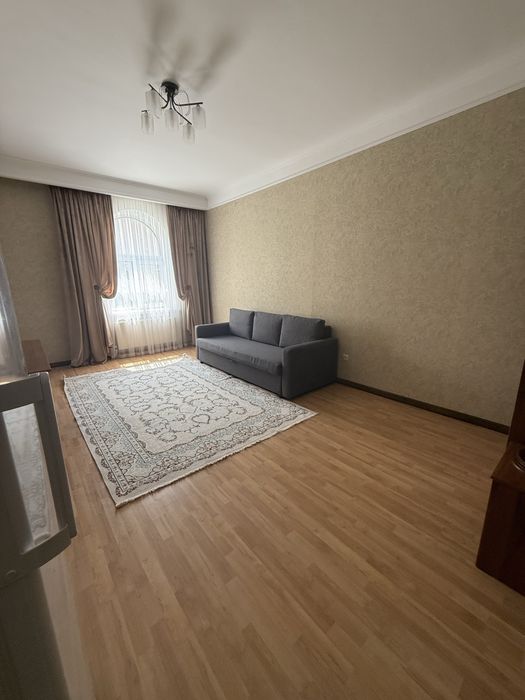 Продам 4 х комнатную квартиру
