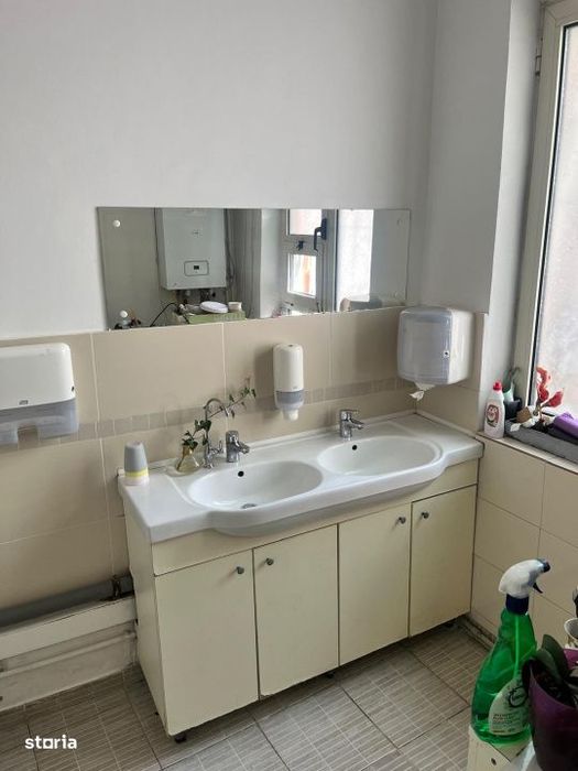 Spatiu comercial ultracentral premium de vanzare, 721 mp util, 1302 mp