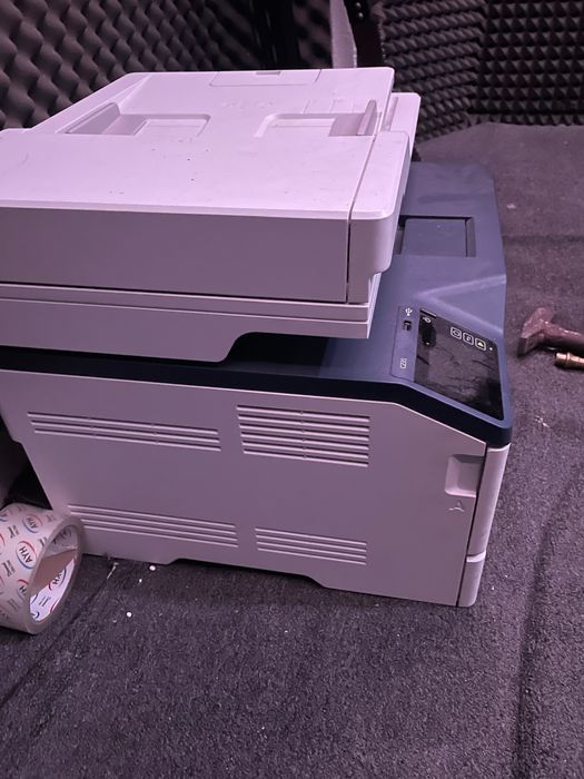 Imprimantă multifuncțională color – C235