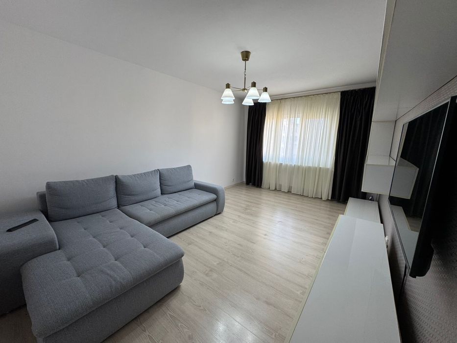 Apartament 2 camere decomandat