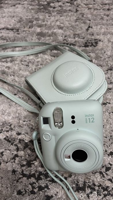instax mini 12 с чехлом и альбомом