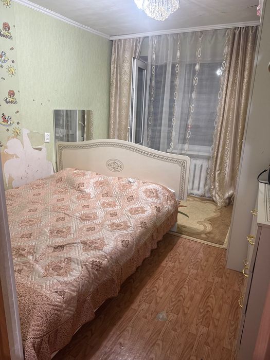 Продам 4-х комнатную квартиру