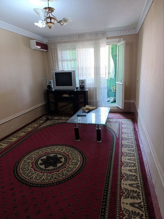 Продается 2хкомнатная квартира напротив  Железнодорожной больницы