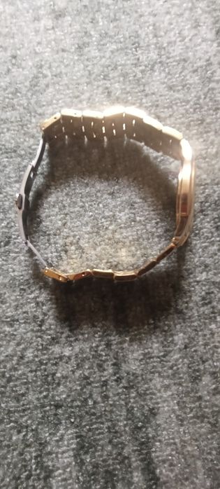 Gucci Ceas placat cu aur de 18k