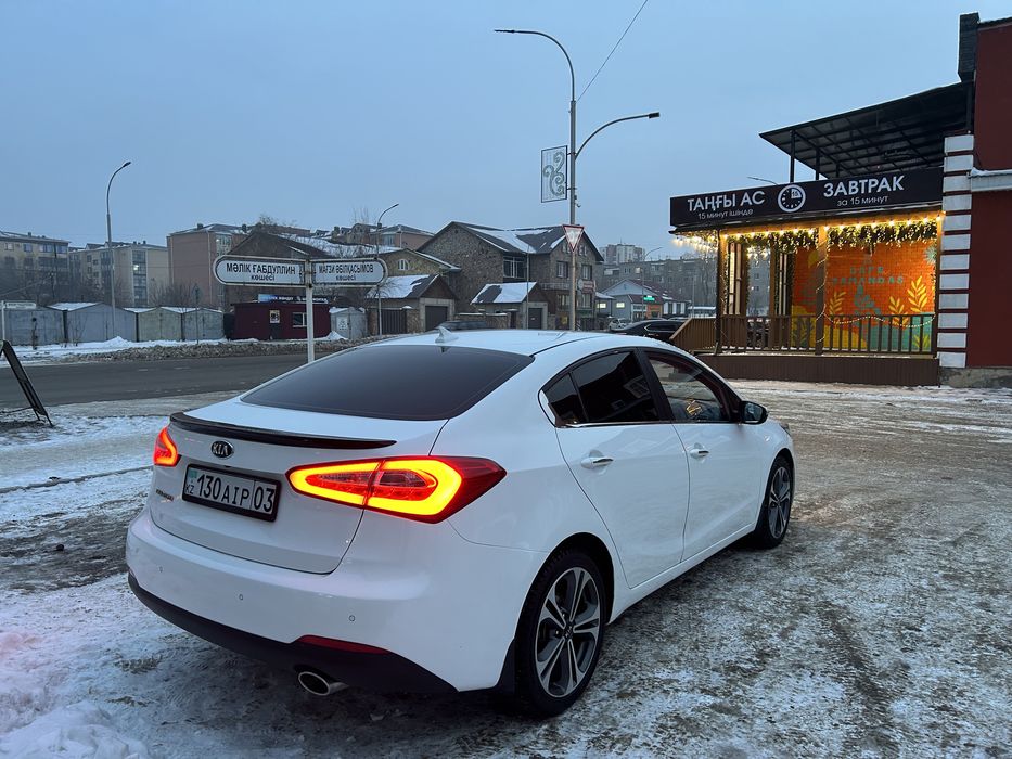 Продам киа серато