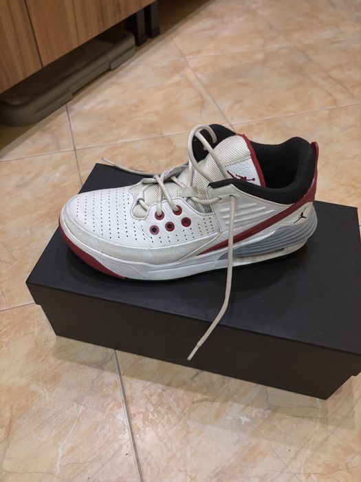 Маратонки Nike AIR Jordan