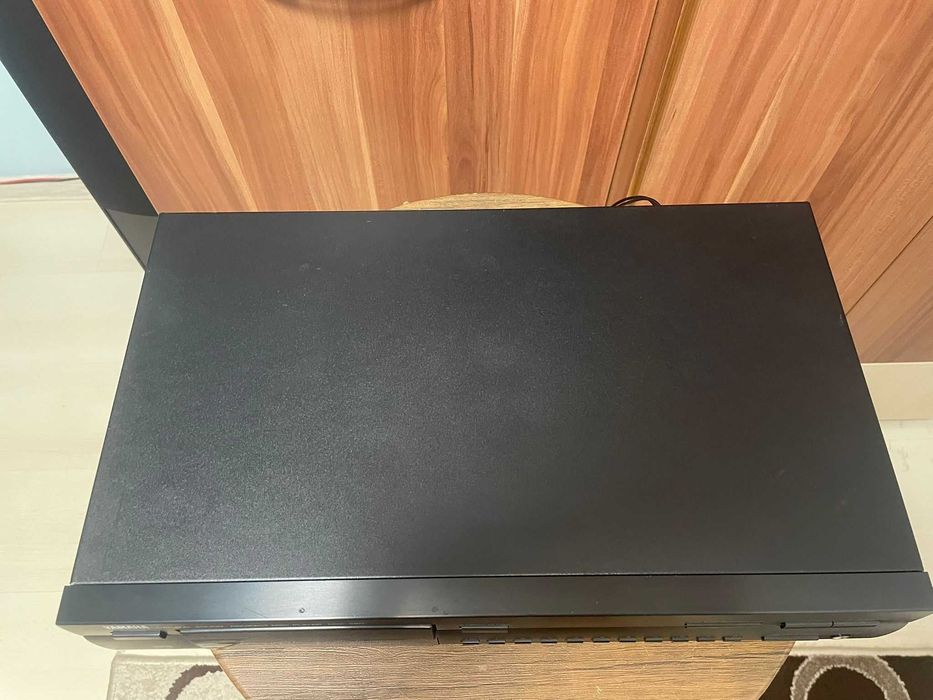 Yamaha CDX-480 Compact Disc Player