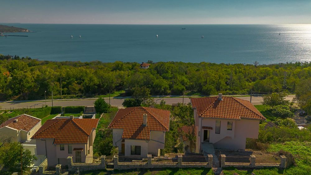 Продава се Къща в Балчик - 116 кв.м за 1509 €/кв.м - Снимка #2